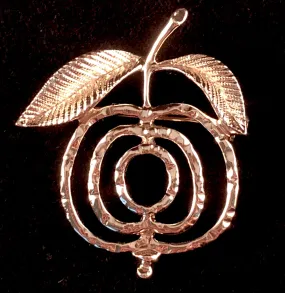 1972 Sarah Coventry Saucy Brooch (Gold)