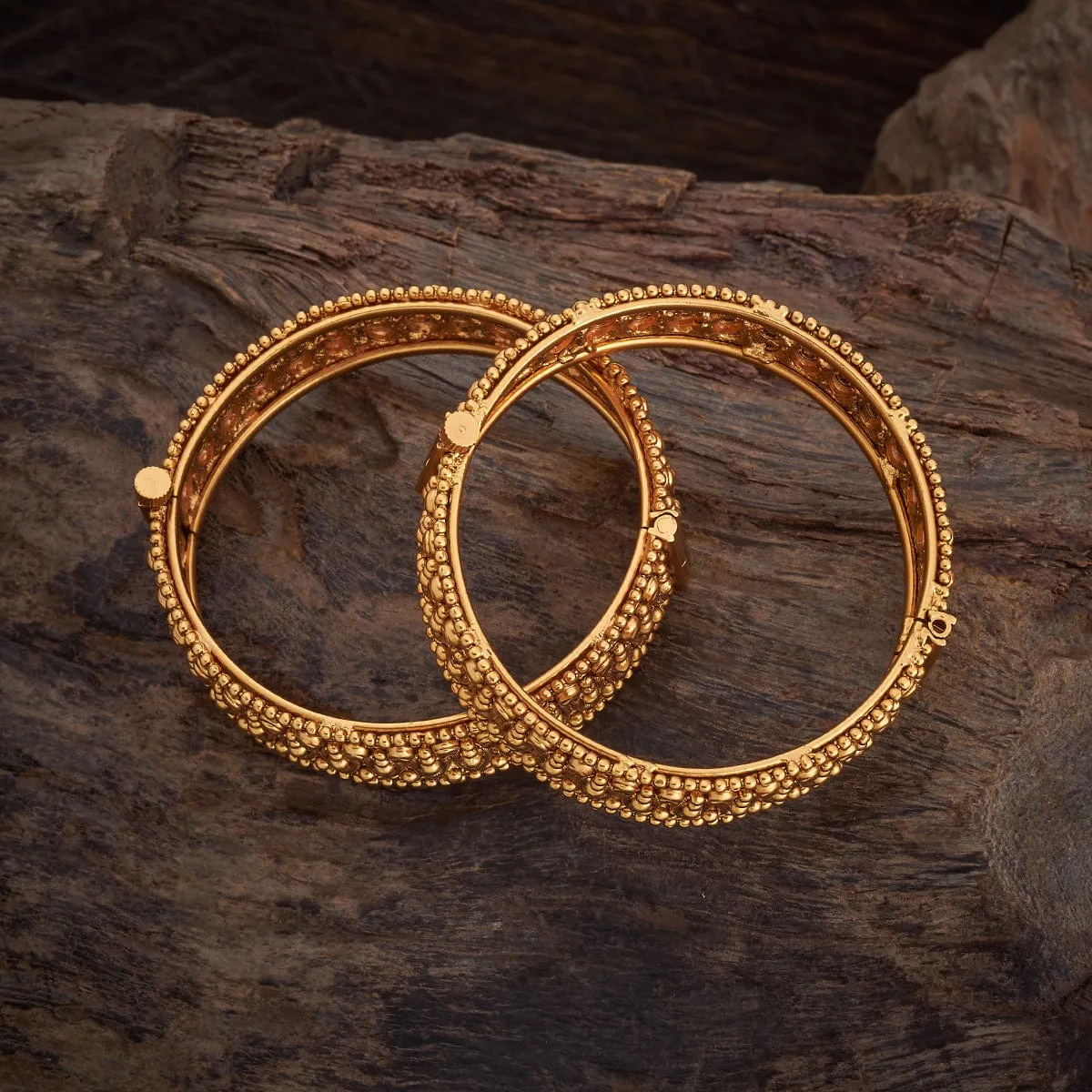 Antique Bangle 177902
