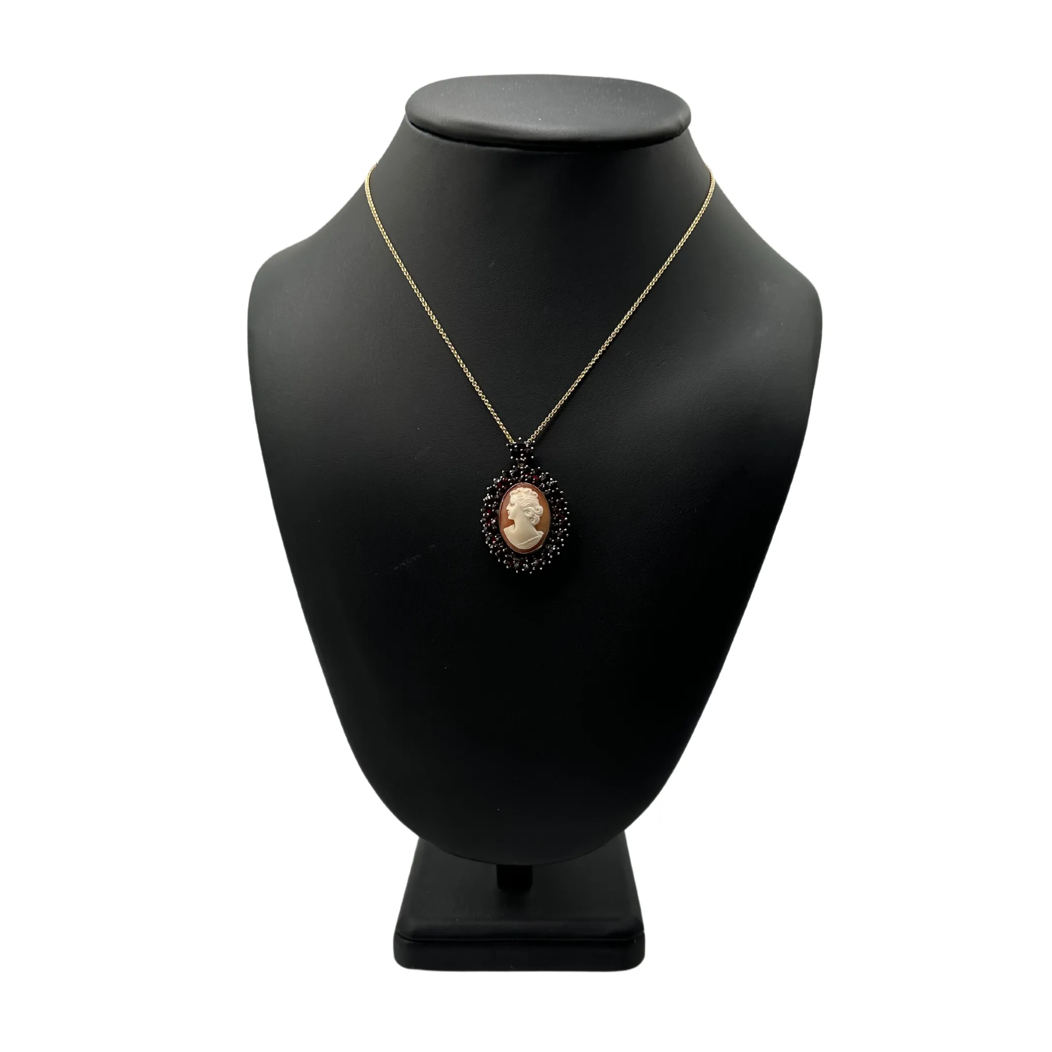 Antique Cameo with Garnet Frame Vermeil Pendant/Brooch