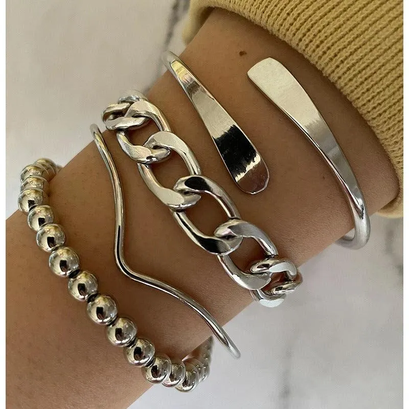 B7.4pcs Simple Plain Bracelet