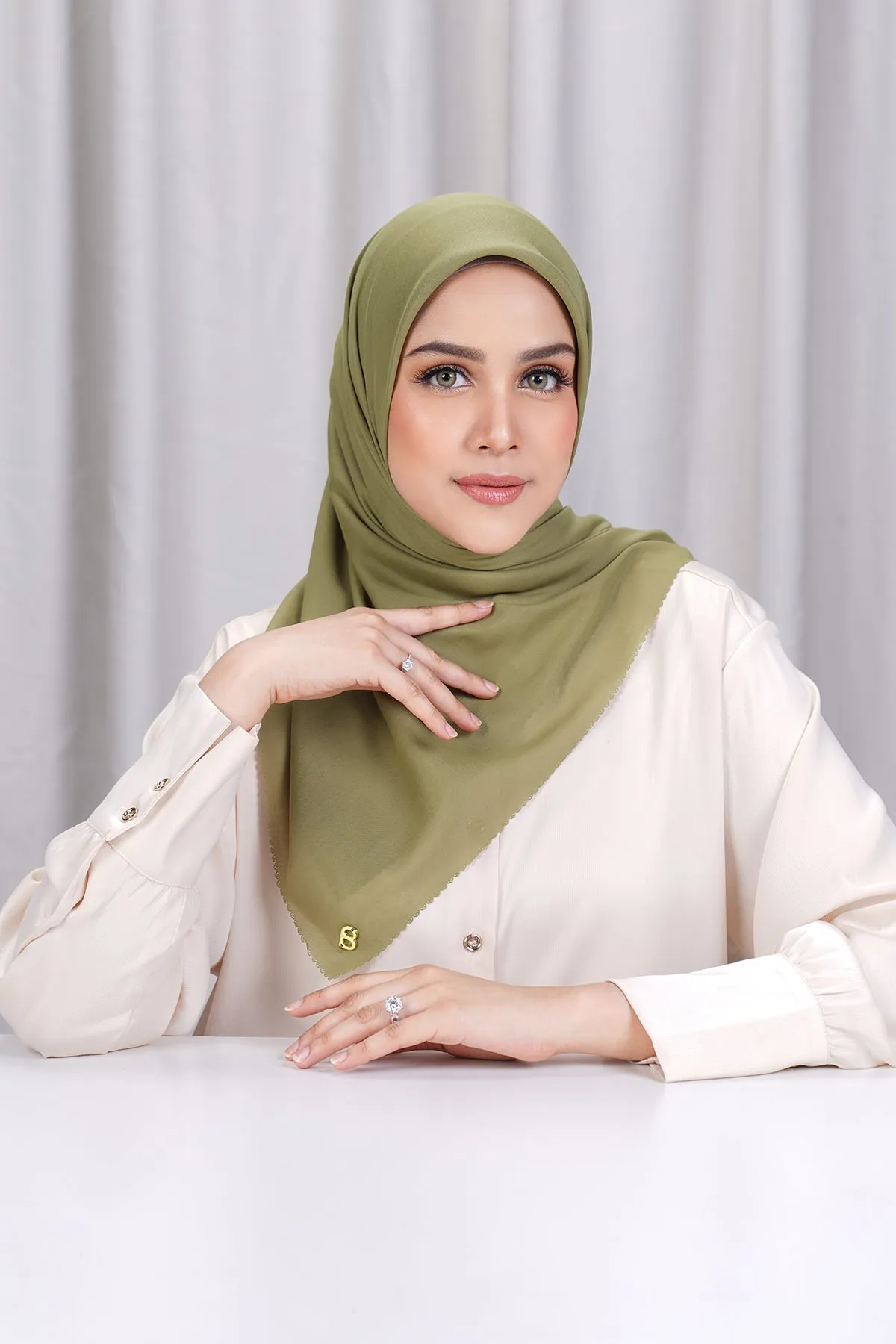 Basic Scarf - Olive