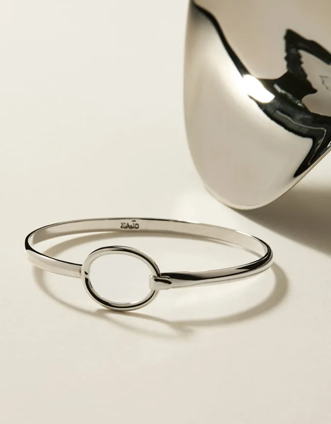Conexiøn Silver Tension Bangle