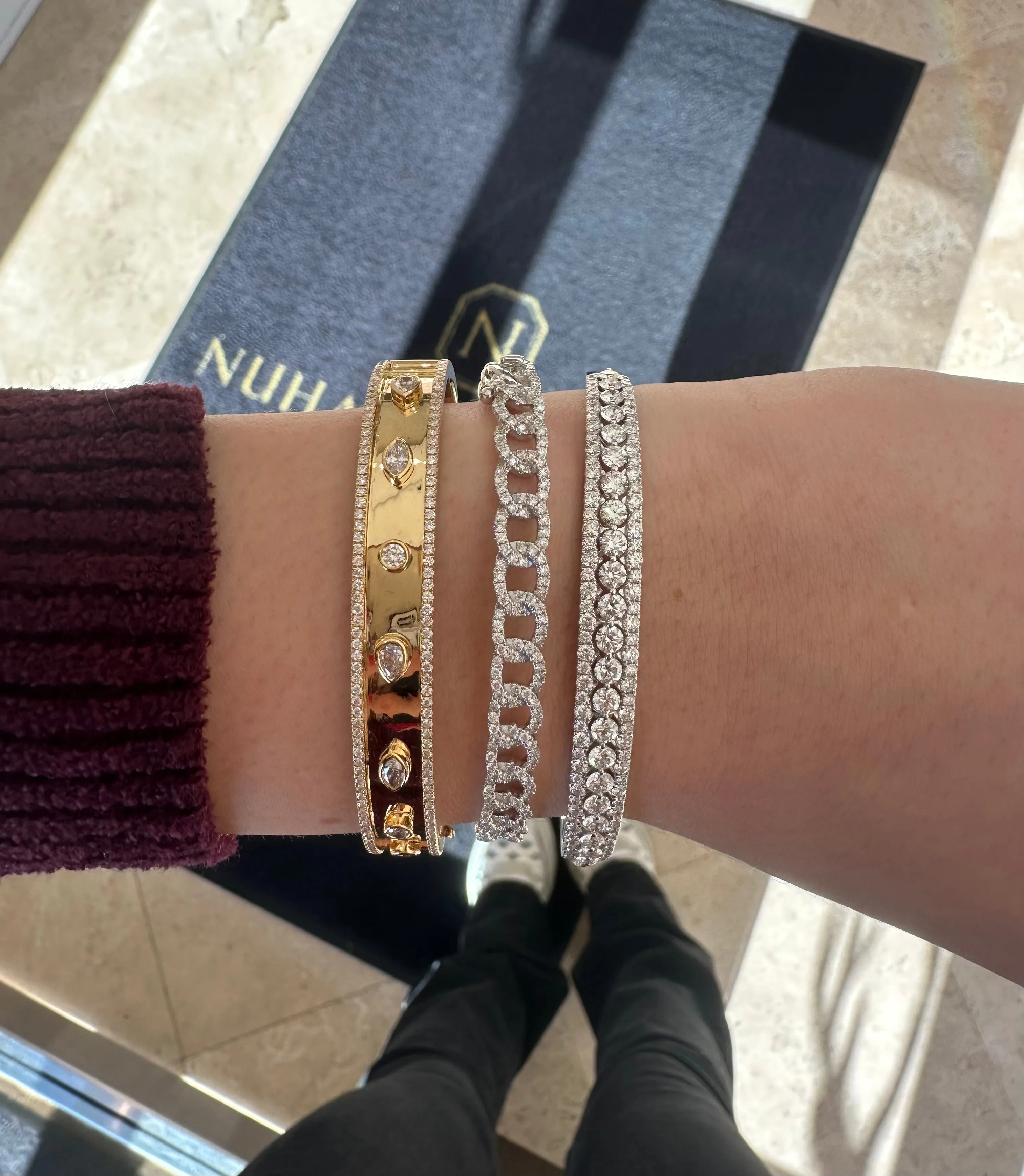 Diamond Pattern Bangle Bracelet