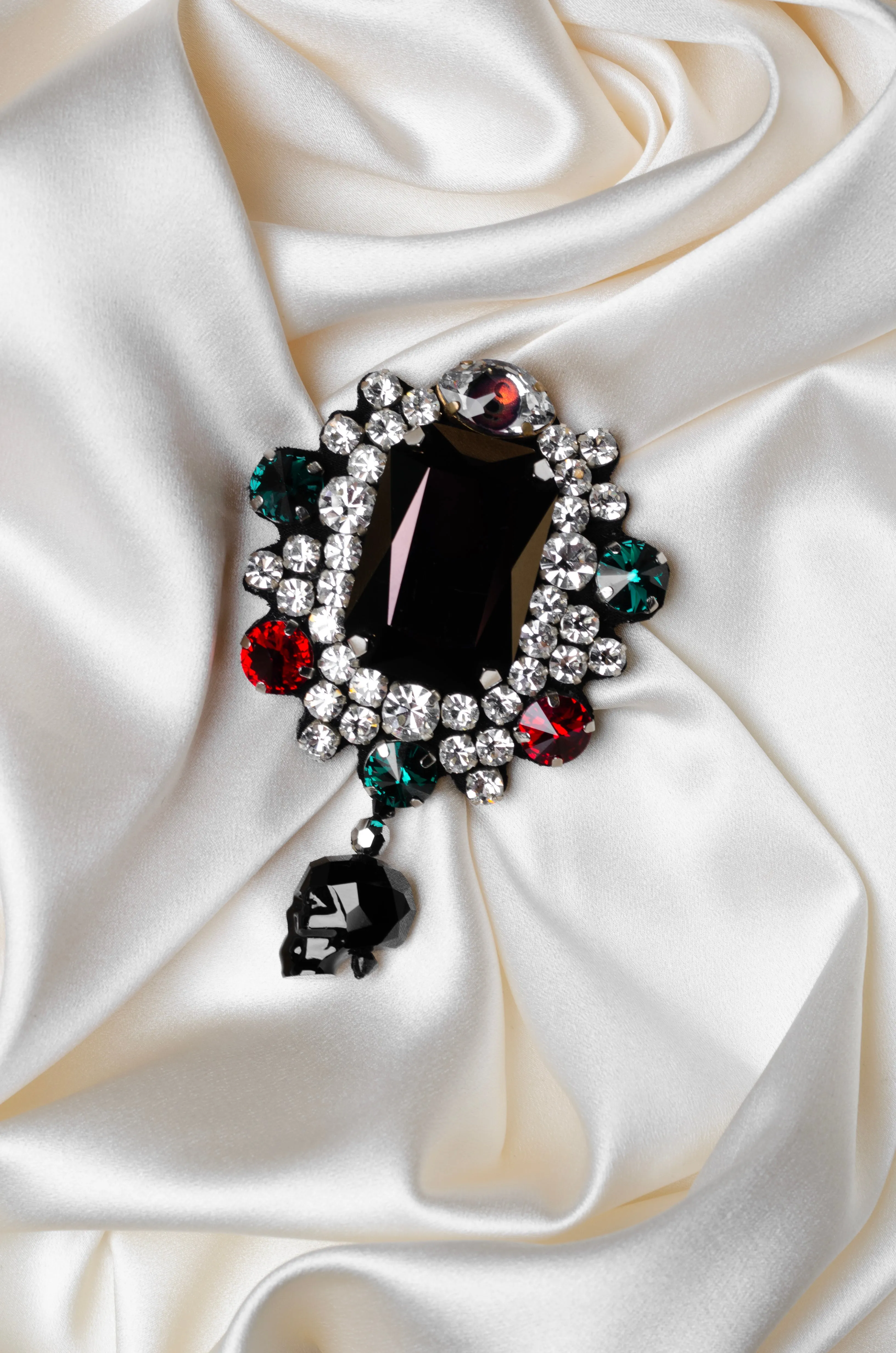 Eye Seek Them Brooch