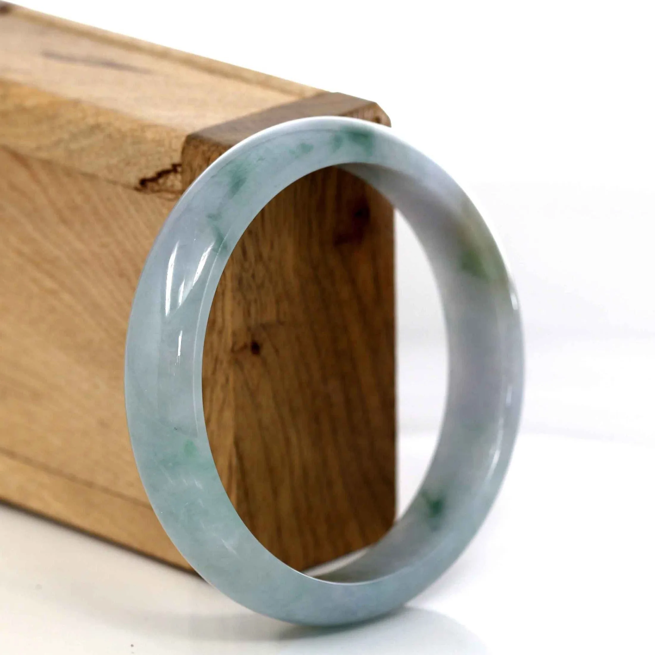 Genuine Burmese Jadeite Jade Bangle Bracelet (58.9 mm) #205
