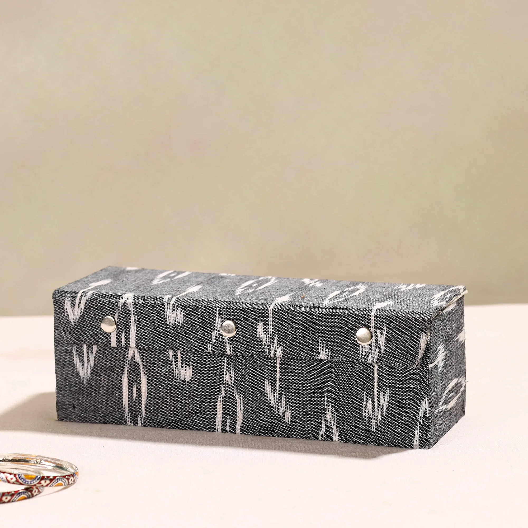Handcrafted Ikat Fabric Embellished One Rod Bangle Box (11 x 4 in)
