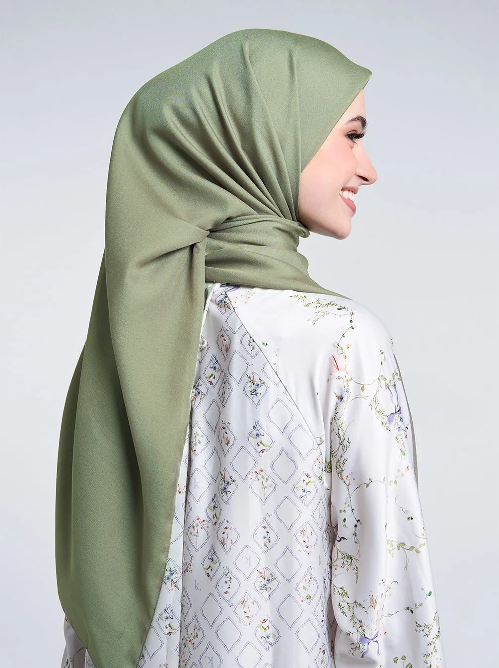 LIGHT VOILE SCARF PLAIN PESTO