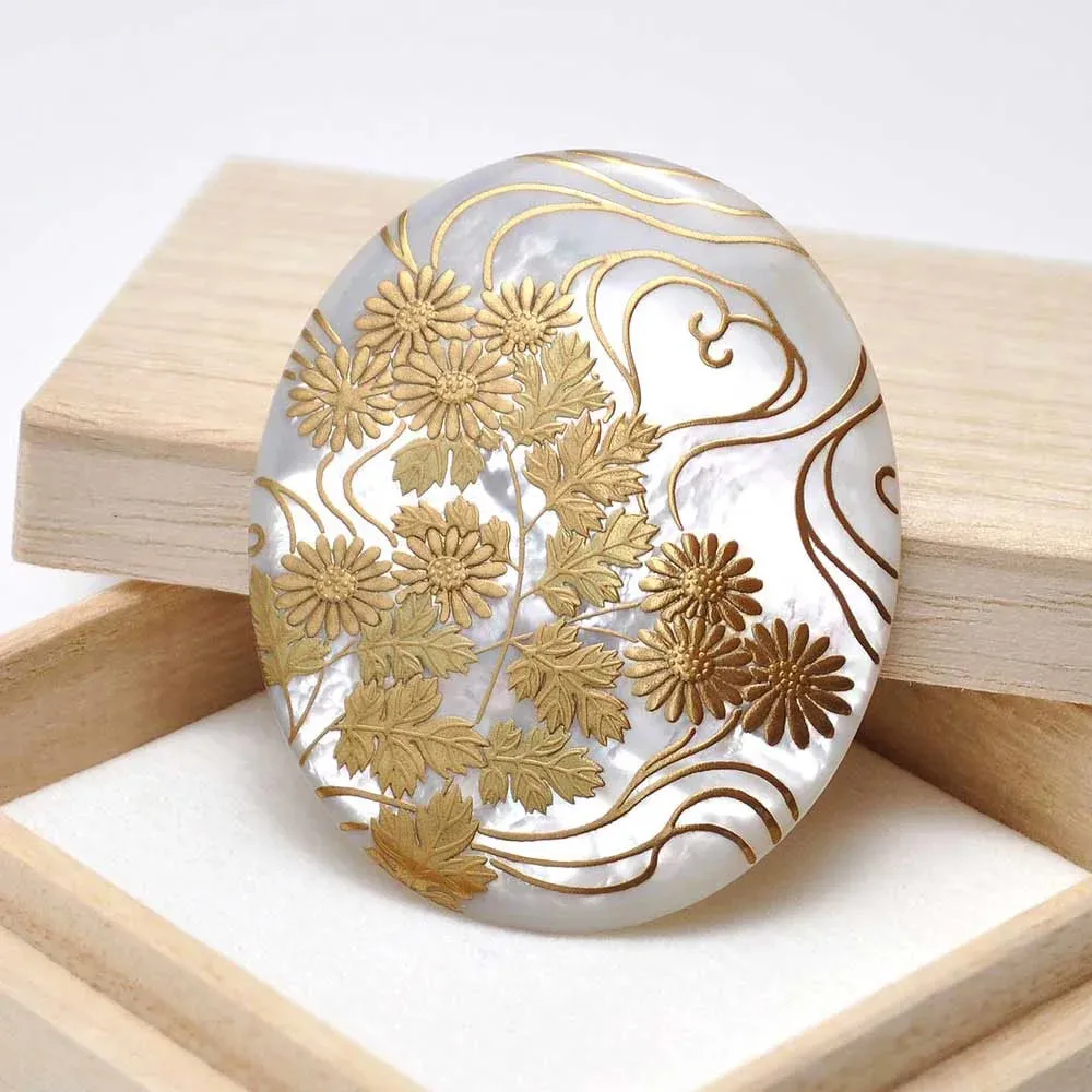 Maki-e Urushi Lacquer Brooch - White South Sea Pearl Shell / Chrysanthemum and Flowing Water -, Traditional Japanese Urushi Lacquer Jewelry