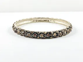 Modern Unique Scale Design Fashion Bangle