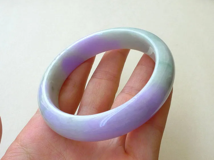 Natural Jade Bangle Jadeite Bangle Internal Diameter 55mm BER351