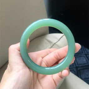 Natural Jade Bangle Nephrite Bangle Internal Diameter 54mm NBE022