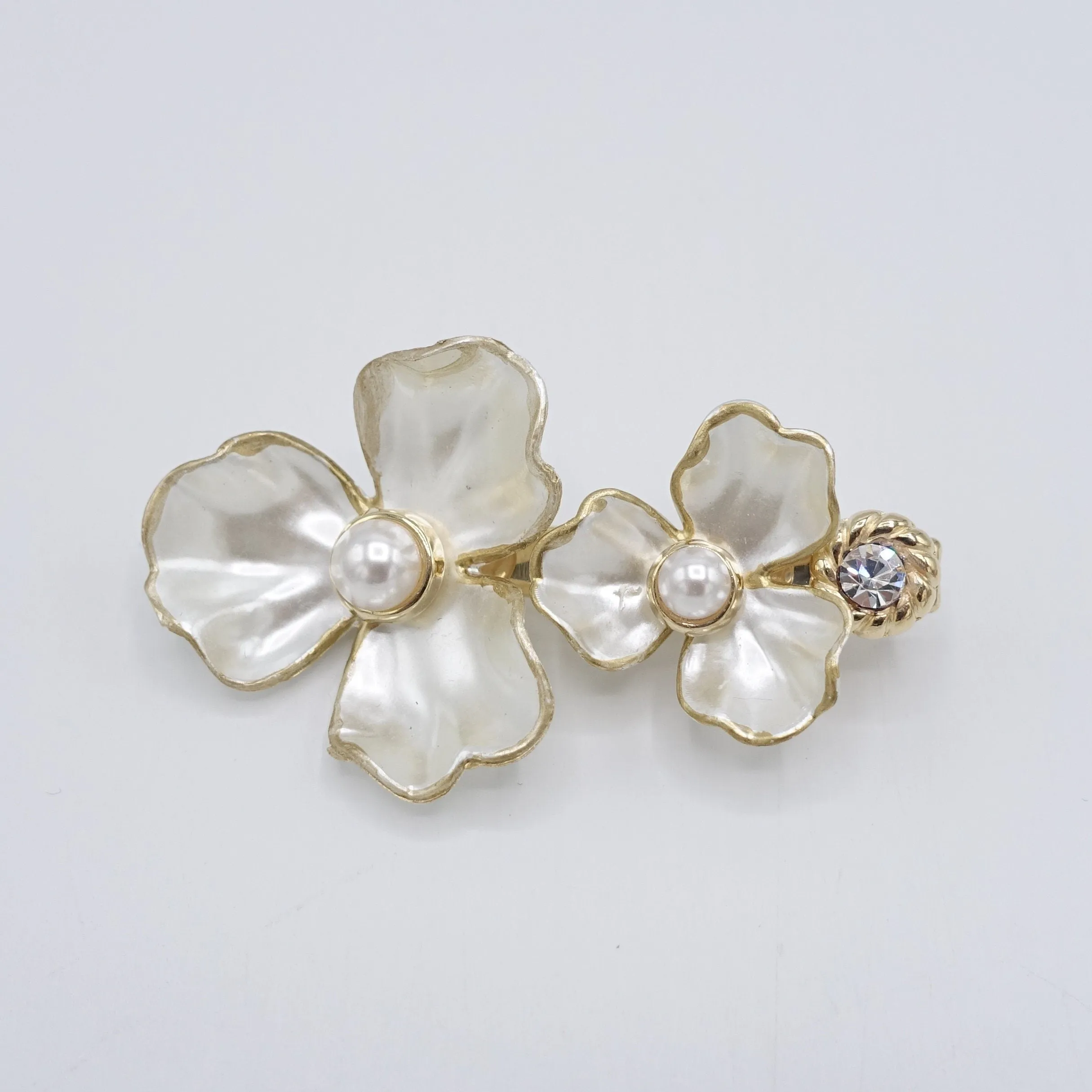 pearl flower hair clip for women