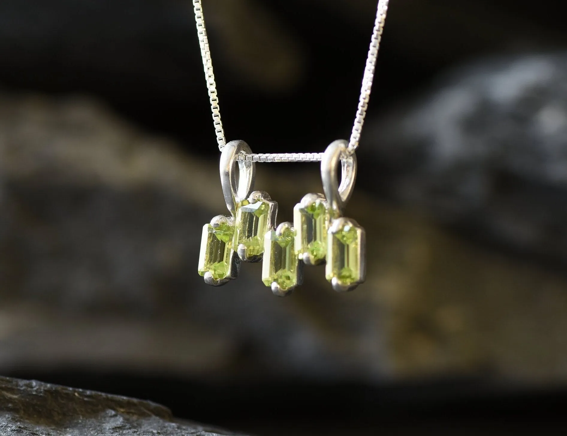 Peridot Necklace - Green Baguette Pendant - August Birthstone Necklace