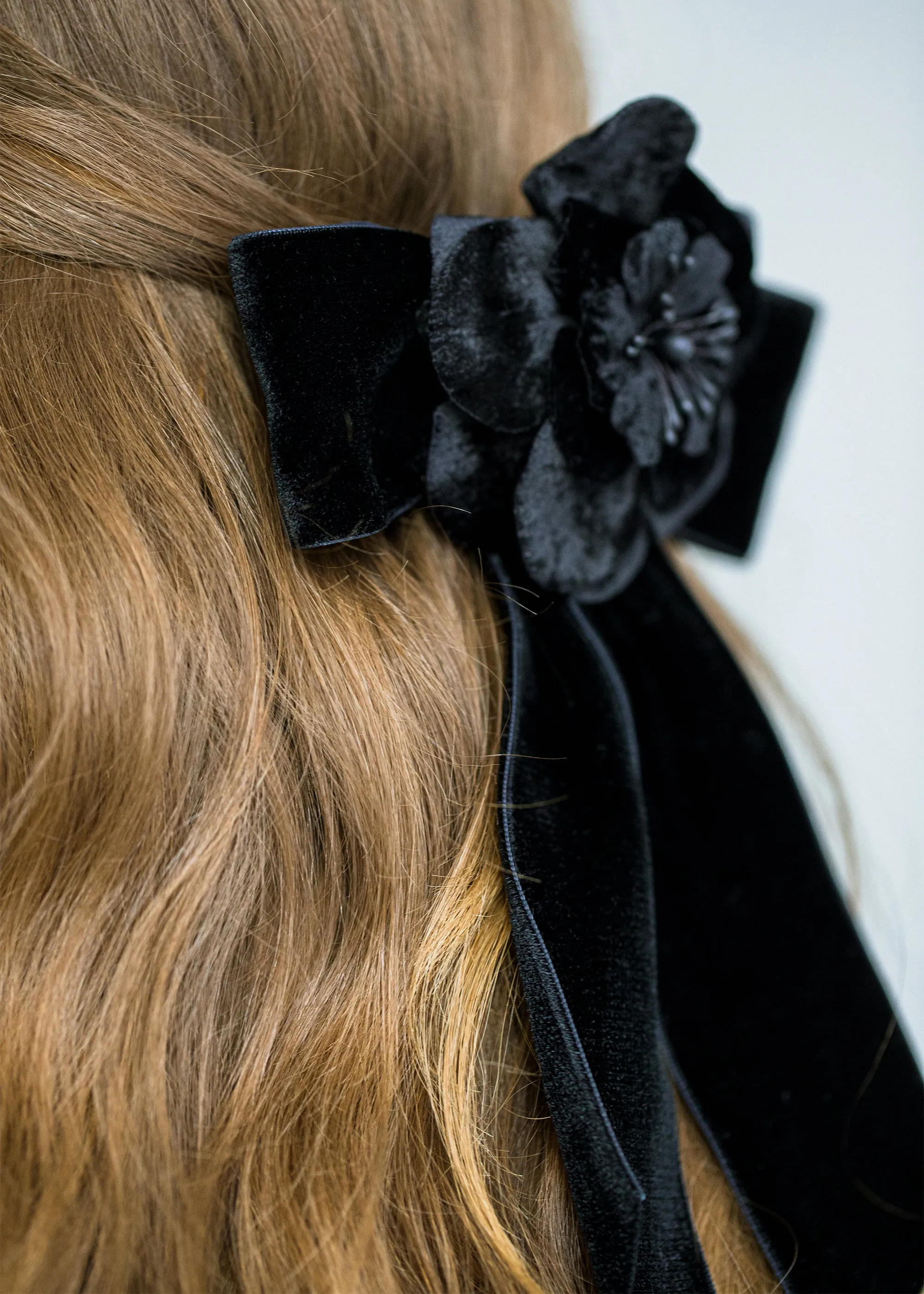 Poppy Bow Barrette -- Black