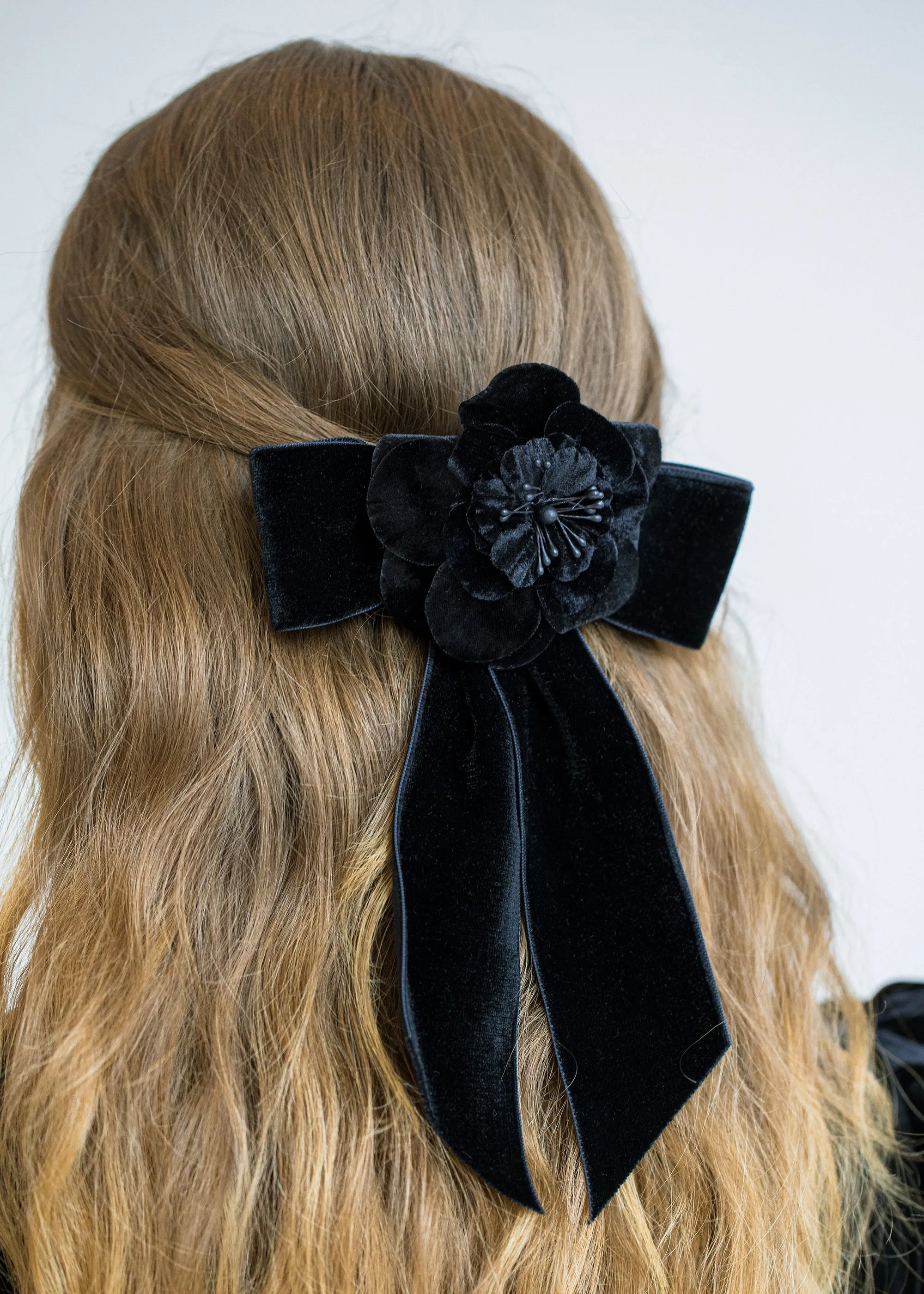 Poppy Bow Barrette -- Black
