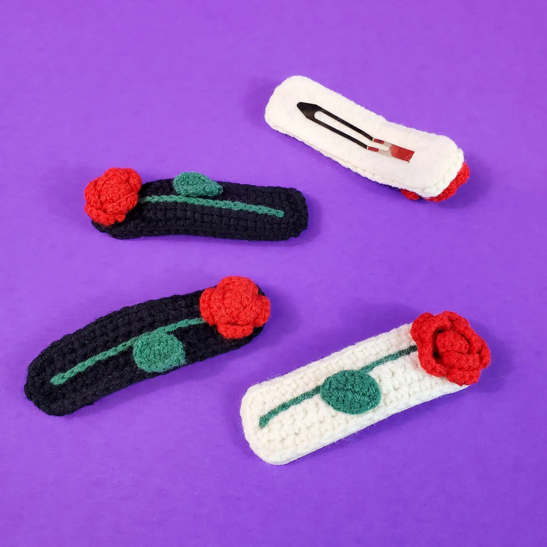 Red Rose Snap Barrette - Cream