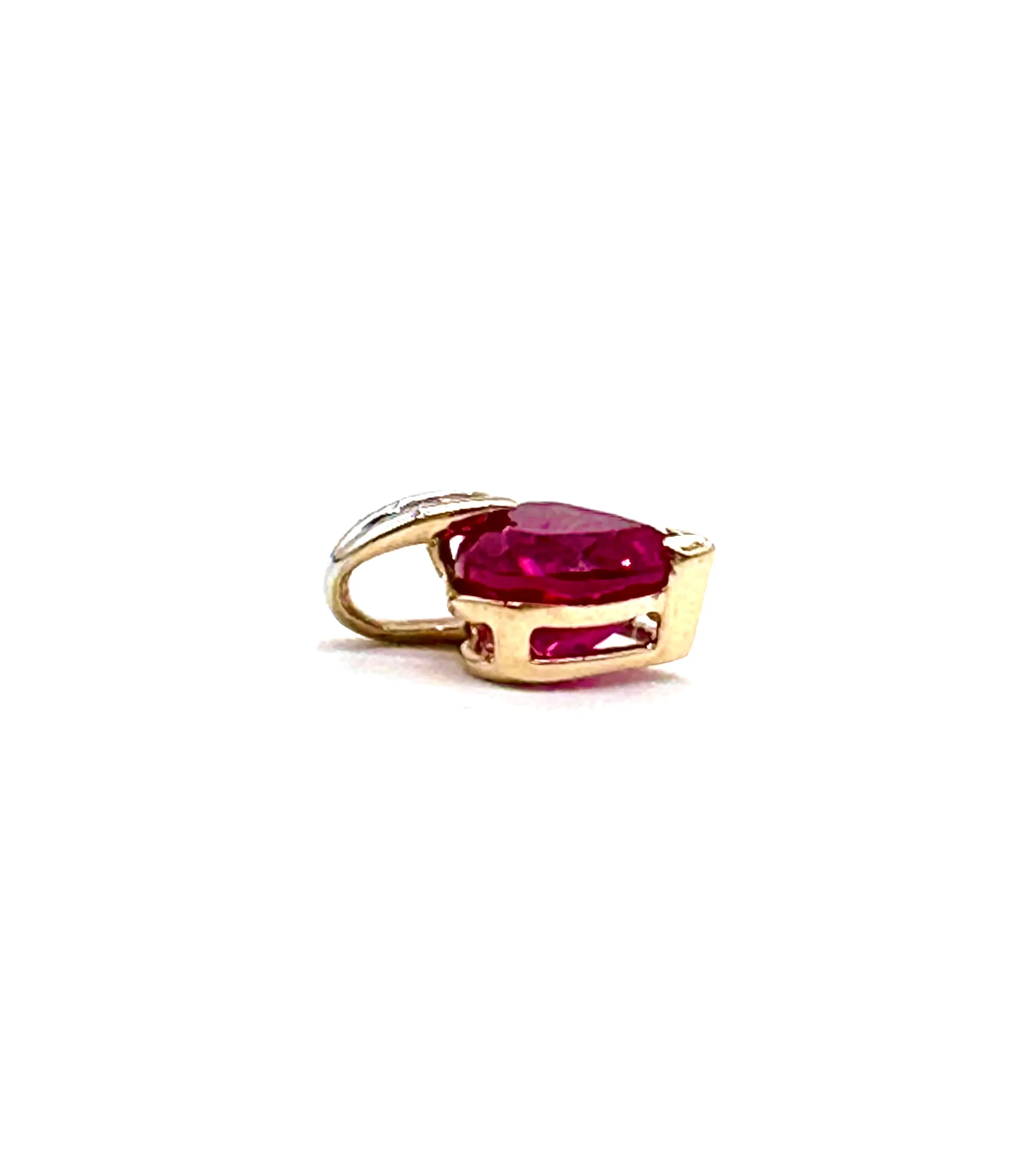 Red stone heart pendant