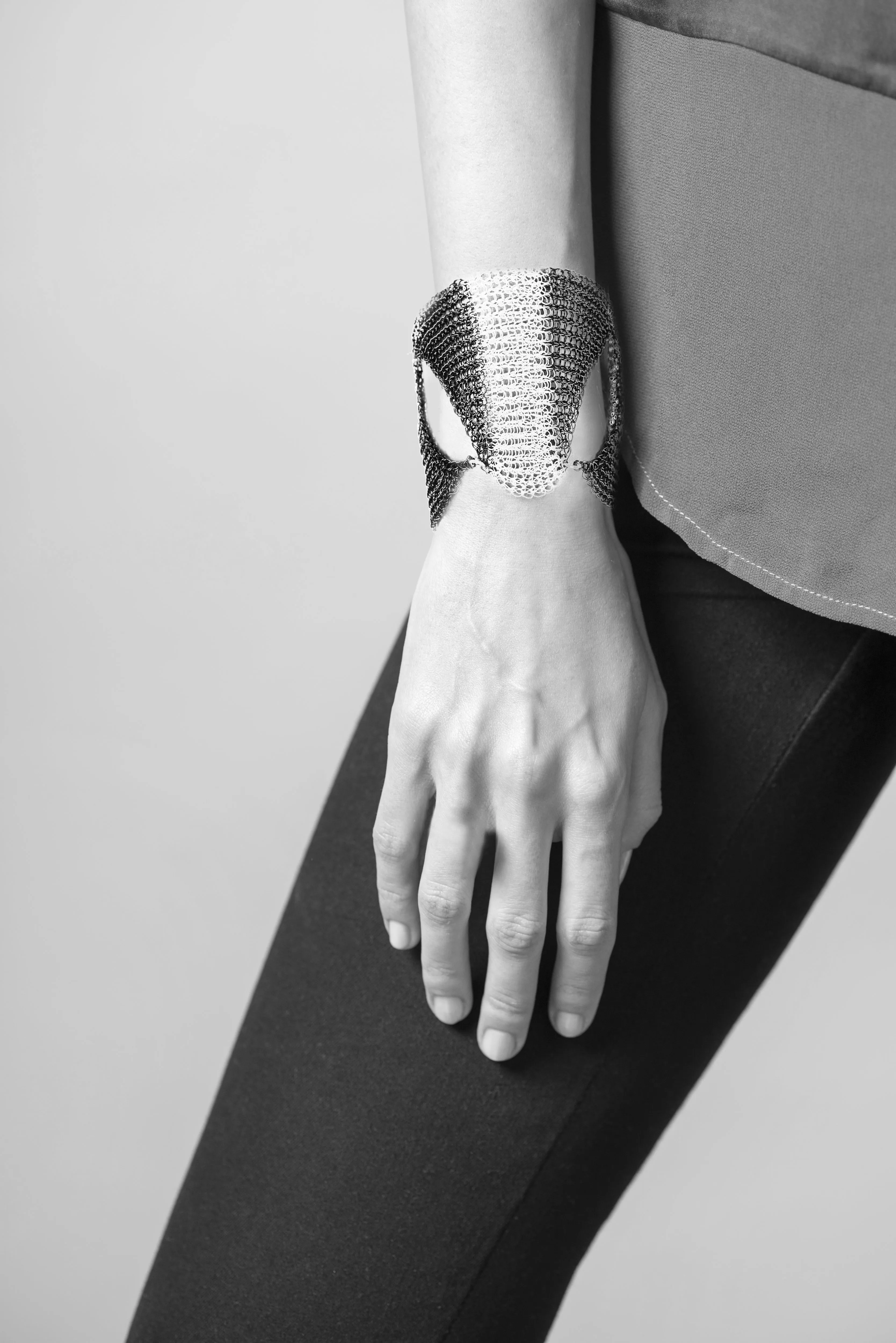 SHOGUN Bracelet, Contemporary wire crochet cuff, Black and White