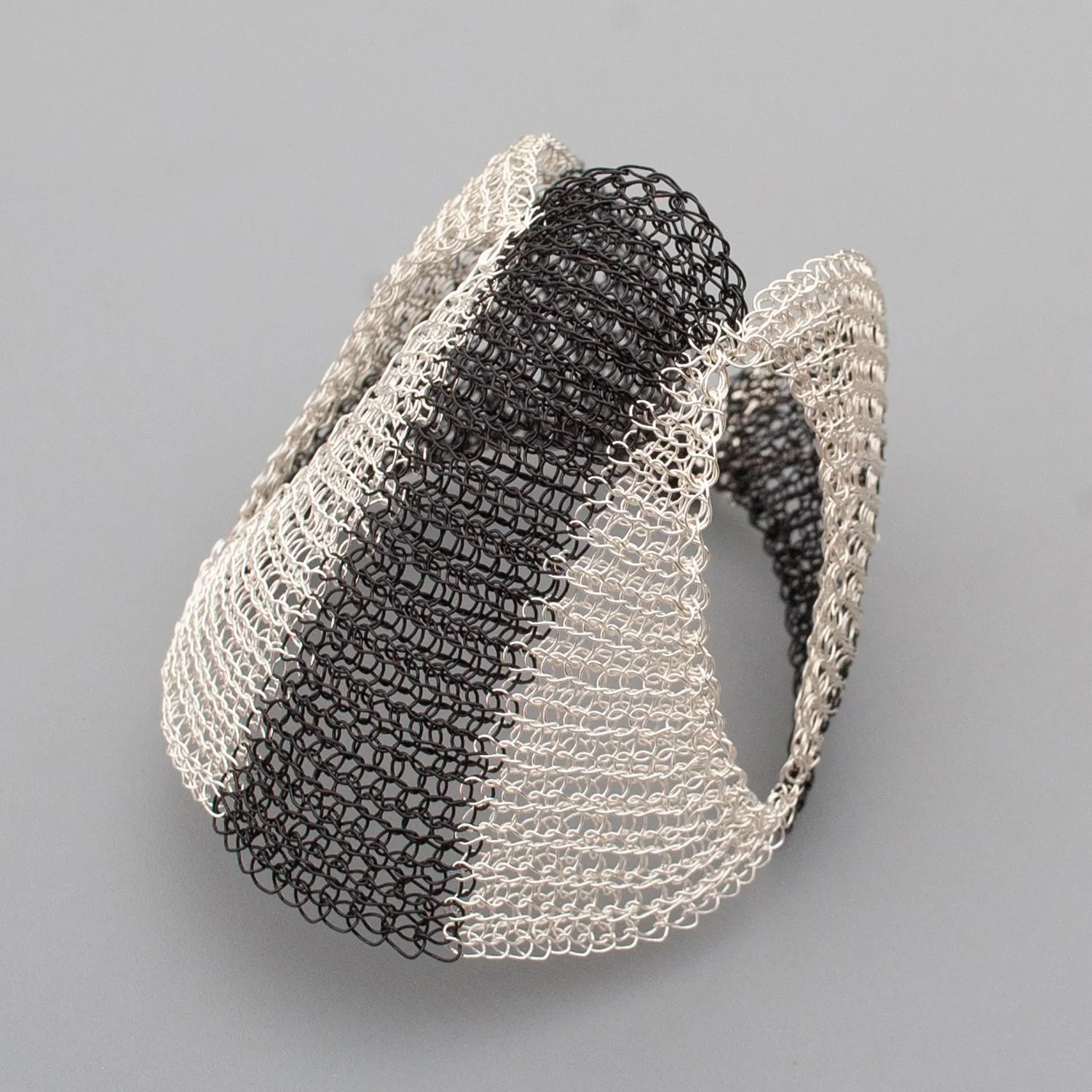 SHOGUN Bracelet, Contemporary wire crochet cuff, Black and White