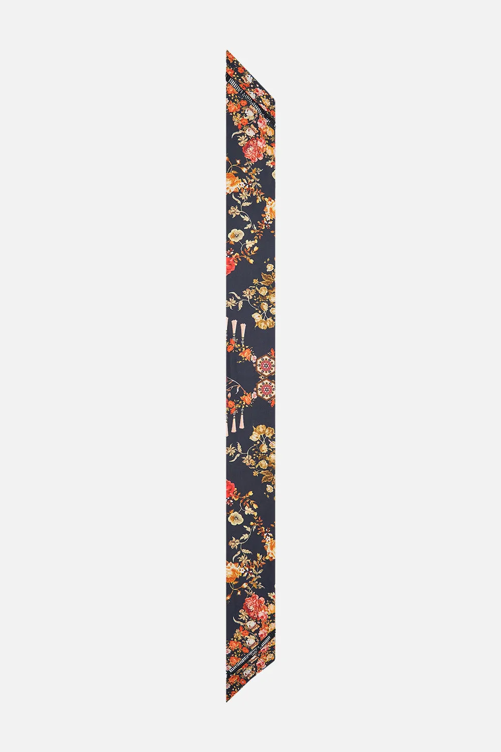 SKINNY NECK SCARF STITCHED IN TIME