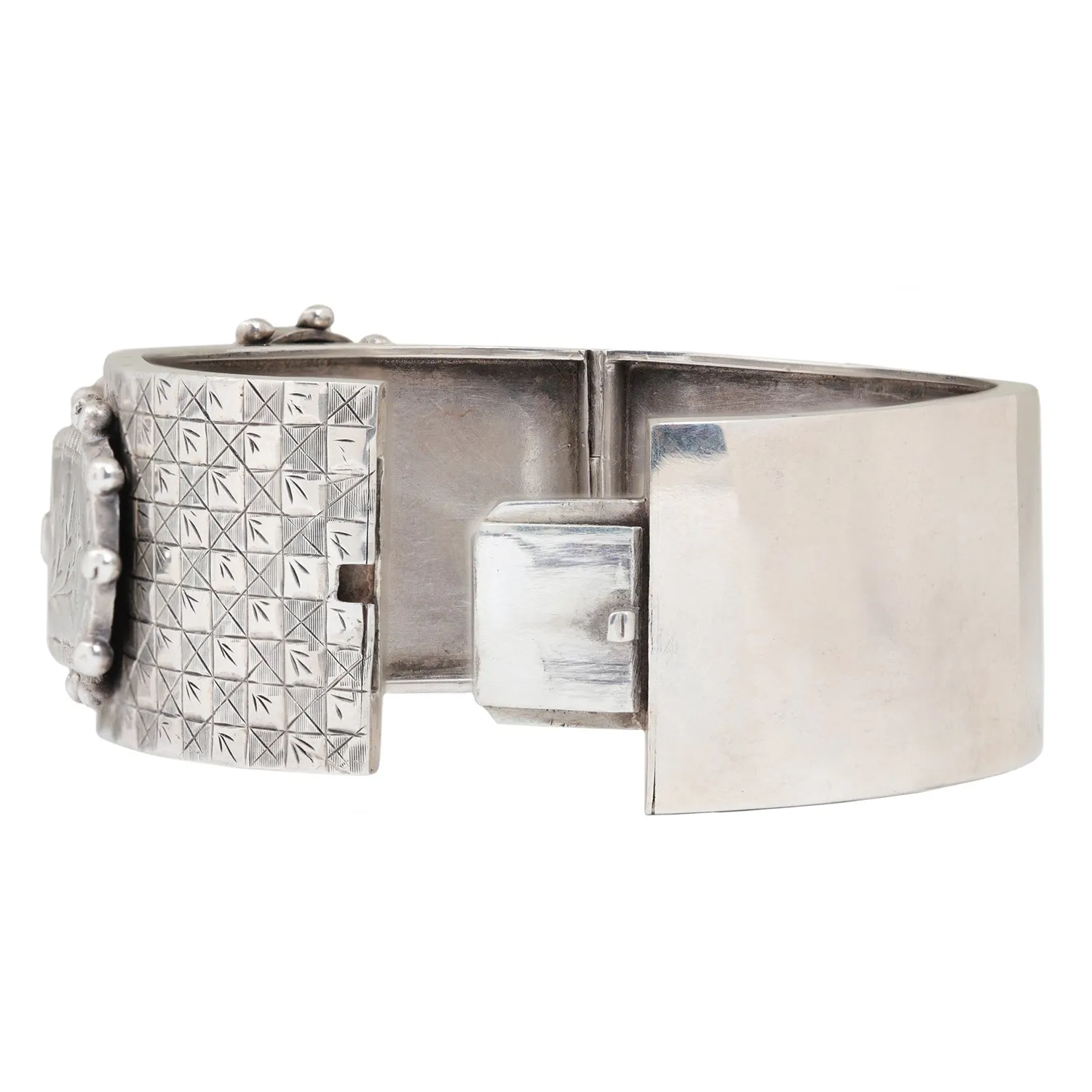 Wide Silver Belt Buckle Bangle