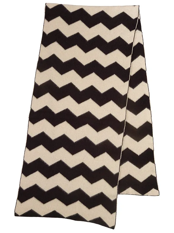 Zigzag Brushed Blanket Scarf Black & Oatmeal